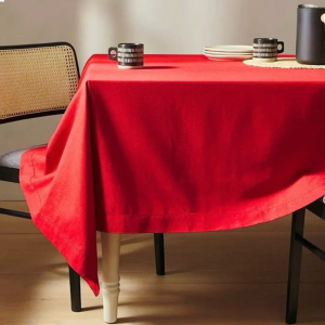 Khăn Trải Bàn Polyester VIARA Màu Đỏ W130xD200xH0Cm